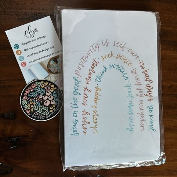 Elyse Breanne Notebook NWT - Picture 1 of 6